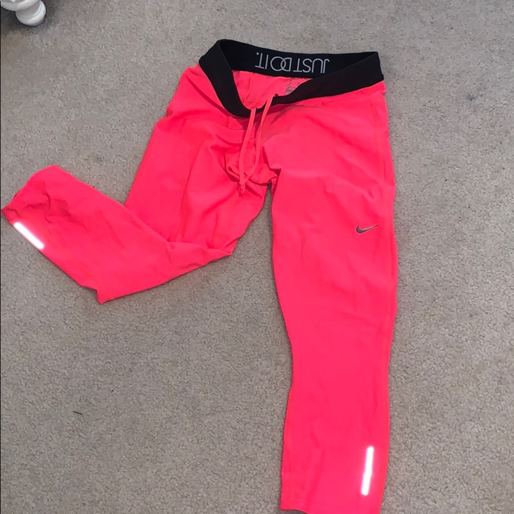 Nike size small neon pink leggings cropped